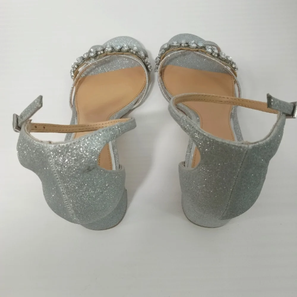 JEWEL BADGLEY MISCHKA Giona Silver Sandal Women's Size 8.5